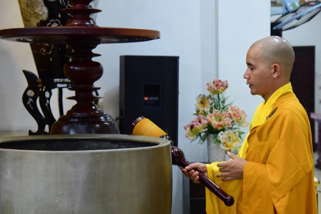 Pratimoksa commandment rite